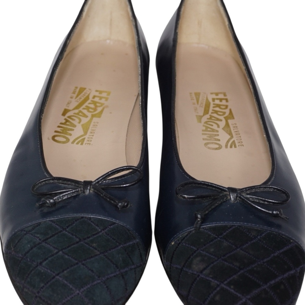 Salvatore Ferragamo Vintage Black Quilted Ballet Flats, Size 9.5AA - Picture 8 of 10